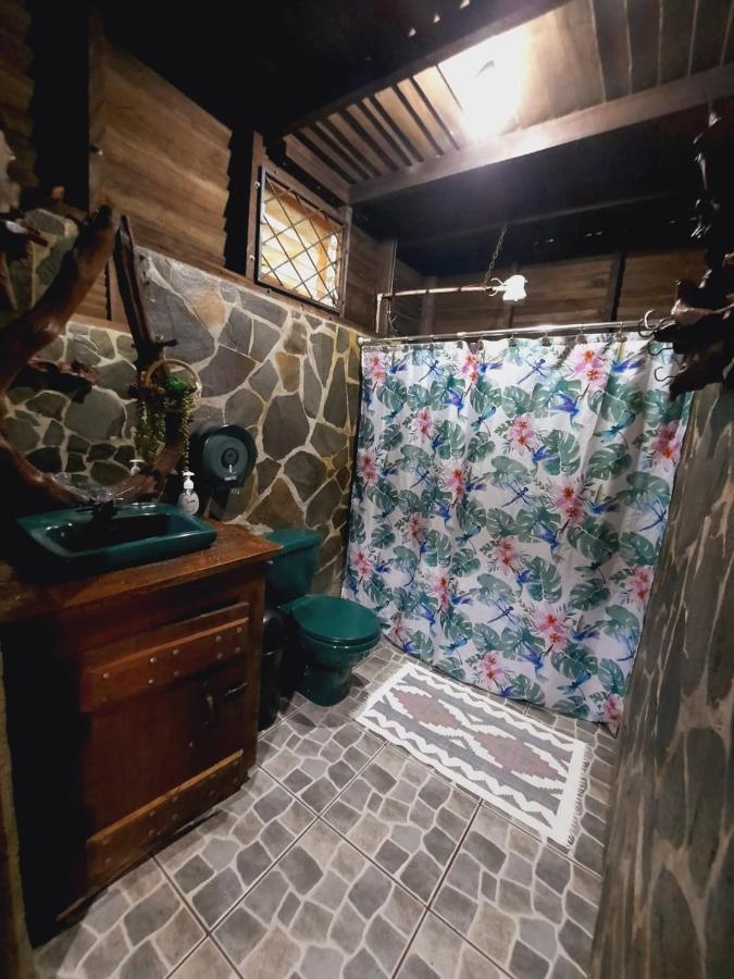Cabanas Montanas Del Tenorio Rio Celeste Экстерьер фото